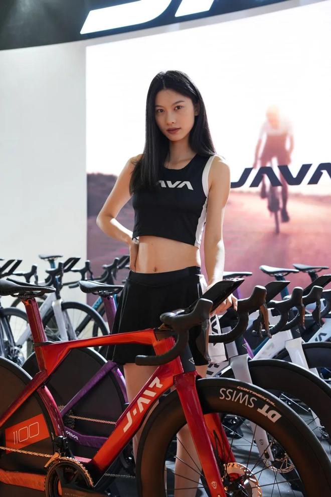 球速体育app从山地到公路从都会到铁三——JAVA全系新品从头界说骑行新方法(图2)